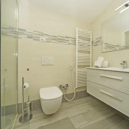 Holiday Apt Al 54 - Gardagate