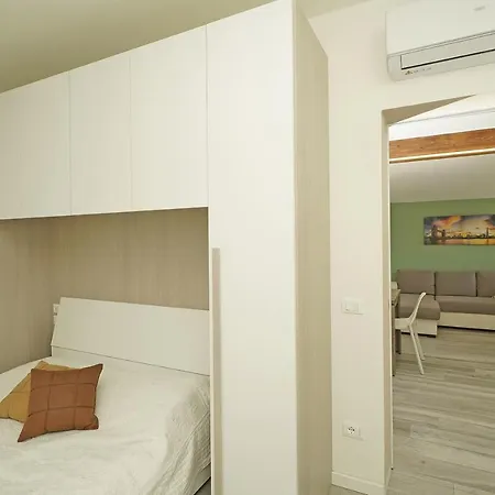 Apartament Holiday Apt Al 54 - Gardagate *